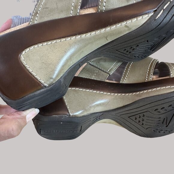 G H Bass Women's Slip-On Distressed Uppers Sandals With Wave Straps & Cushioned - Picture 14 of 16